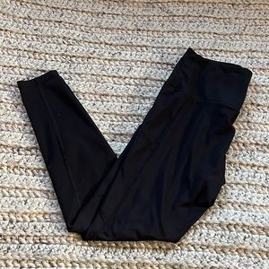Black AE Pocket Legging